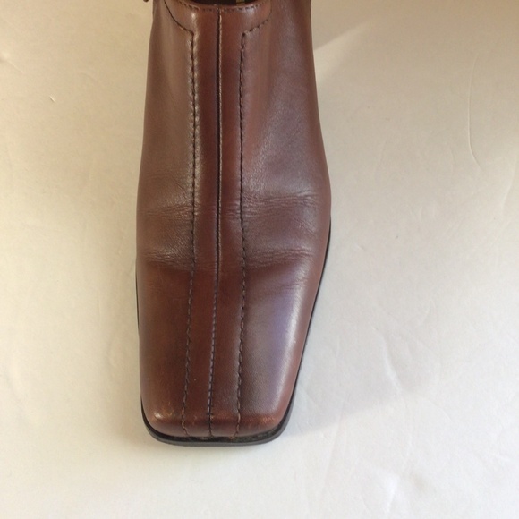 Naturalizer Brown Leather Heeled Loafers 9M  90s Minimalist Slip-On Shoes - Picture 3 of 16